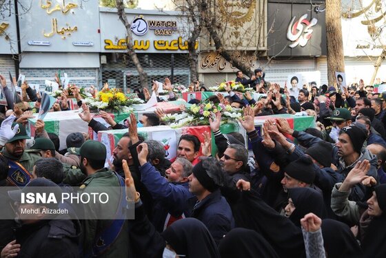 گزارش تصویری | تشییع پیکر شهدای حوادث اخیر در شهرهای مختلف ایران