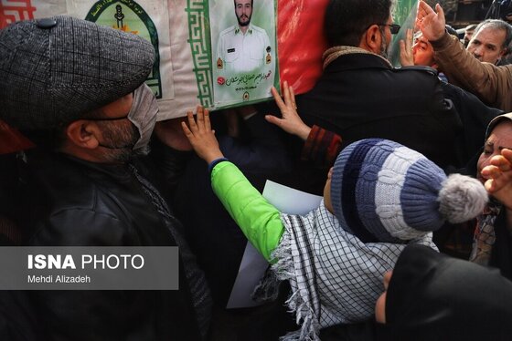 گزارش تصویری | تشییع پیکر شهدای حوادث اخیر در شهرهای مختلف ایران