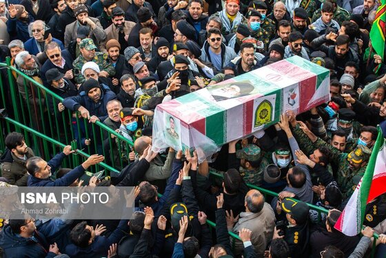 گزارش تصویری | تشییع پیکر شهدای حوادث اخیر در شهرهای مختلف ایران