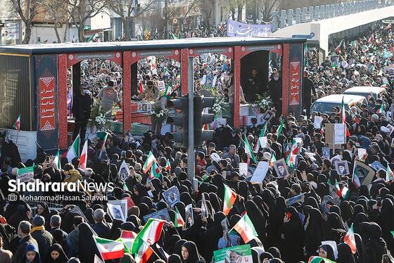 گزارش تصویری | مراسم تشییع پیکر شهدای مدافع امنیت در مشهد (۲۲ دی ۱۴۰۴) - ۲