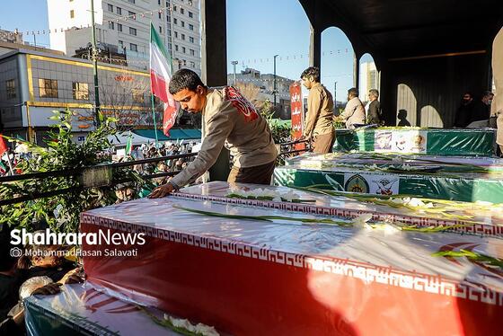 گزارش تصویری | مراسم تشییع پیکر شهدای مدافع امنیت در مشهد (۲۲ دی ۱۴۰۴) - ۲