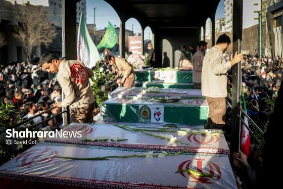 گزارش تصویری | مراسم تشییع پیکر شهدای مدافع امنیت در مشهد (۲۲ دی ۱۴۰۴) - ۳