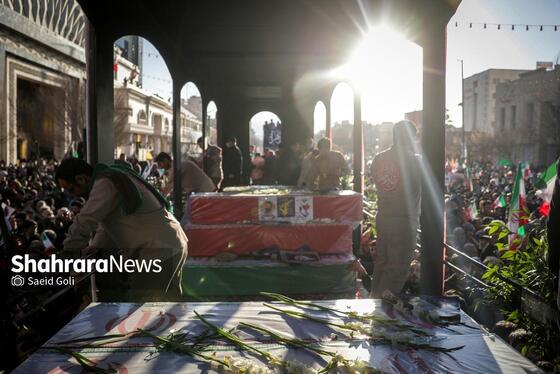 گزارش تصویری | مراسم تشییع پیکر شهدای مدافع امنیت در مشهد (۲۲ دی ۱۴۰۴) - ۳