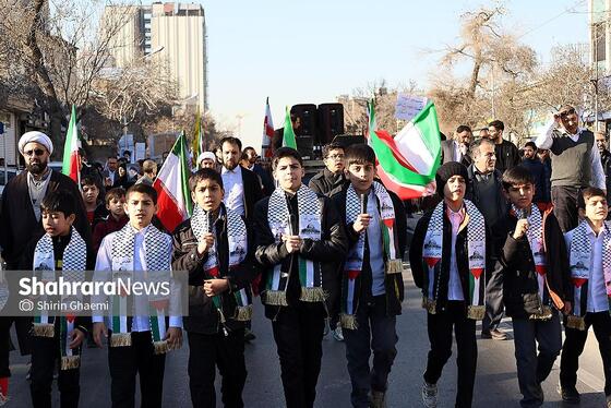 گزارش تصویری | مراسم تشییع پیکر شهدای مدافع امنیت در مشهد (۲۲ دی ۱۴۰۴) - ۴