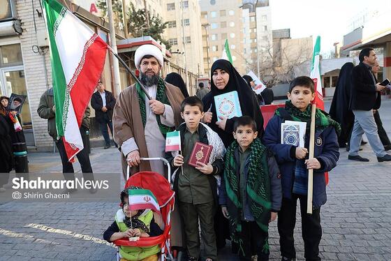 گزارش تصویری | مراسم تشییع پیکر شهدای مدافع امنیت در مشهد (۲۲ دی ۱۴۰۴) - ۴