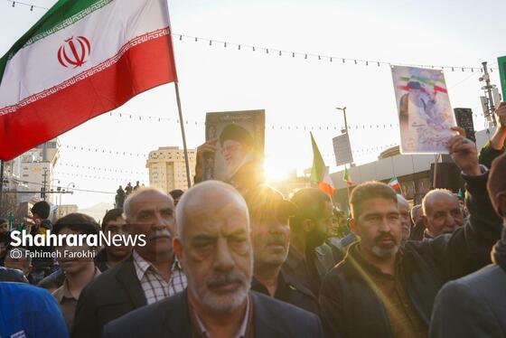 گزارش تصویری | مراسم تشییع پیکر شهدای مدافع امنیت در مشهد (۲۲ دی ۱۴۰۴) - ۵