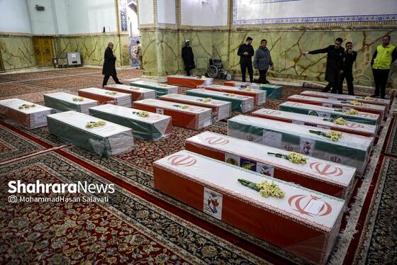 گزارش تصویری | وداع با پیکر مطهر شهدای مدافع امنیت در حرم مطهر امام‌رضا(ع)