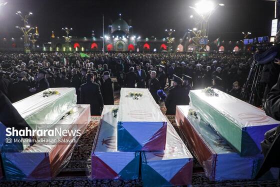 گزارش تصویری | وداع با پیکر مطهر شهدای مدافع امنیت در حرم مطهر امام‌رضا(ع)