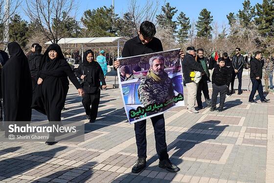 گزارش تصویری | مراسم تدفین پیکرهای شهدای مدافع امنیت در آرامستان بهشت‌رضا(ع) مشهد