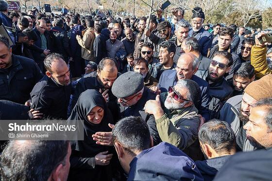 گزارش تصویری | مراسم تدفین پیکرهای شهدای مدافع امنیت در آرامستان بهشت‌رضا(ع) مشهد