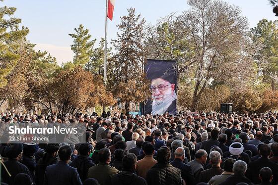 گزارش تصویری | مراسم تدفین پیکرهای شهدای مدافع امنیت در آرامستان بهشت‌رضا(ع) مشهد