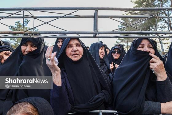 گزارش تصویری | مراسم تدفین پیکرهای شهدای مدافع امنیت در آرامستان بهشت‌رضا(ع) مشهد