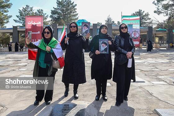 گزارش تصویری | مراسم تدفین پیکرهای شهدای مدافع امنیت در آرامستان بهشت‌رضا(ع) مشهد