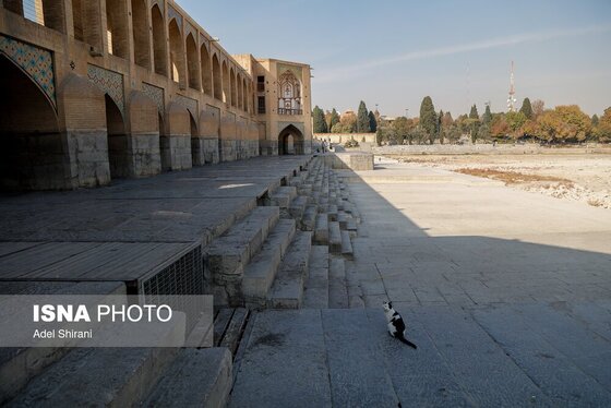 گزارش تصویری | زاینده‌رود خشکید؛ تاریخ اصفهان تخریب شد!