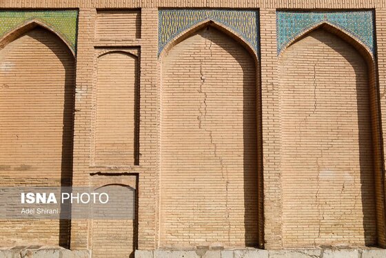 گزارش تصویری | زاینده‌رود خشکید؛ تاریخ اصفهان تخریب شد!