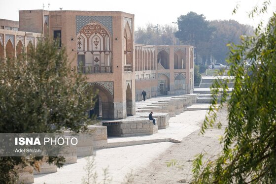 گزارش تصویری | زاینده‌رود خشکید؛ تاریخ اصفهان تخریب شد!