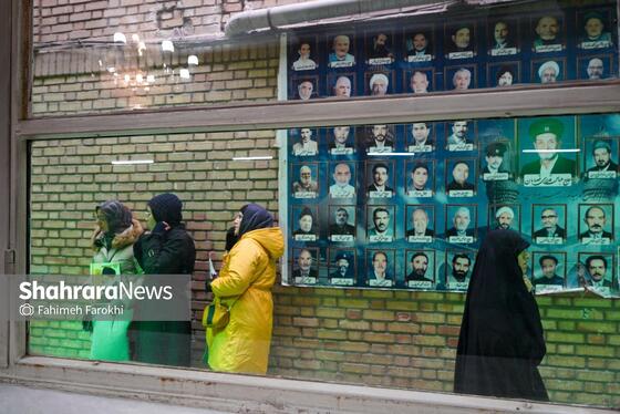 گزارش تصویری | تشییع پیکر شهدای مدافع امنیت در هوای برفی مشهد