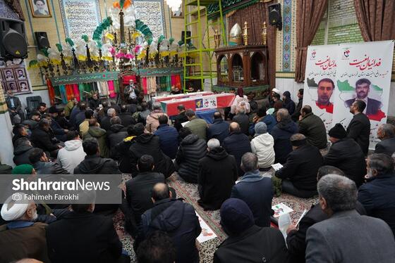 گزارش تصویری | تشییع پیکر شهدای مدافع امنیت در هوای برفی مشهد