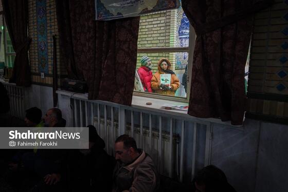 گزارش تصویری | تشییع پیکر شهدای مدافع امنیت در هوای برفی مشهد