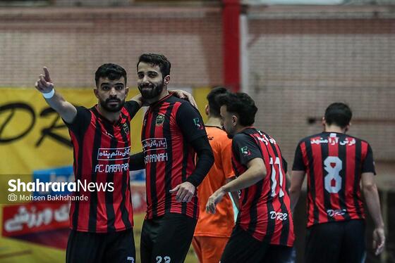 گزارش تصویری | لیگ دسته اول فوتسال | مسابقه بازرگانی دائم‌پناه مشهد و عمران‌بتن اکباتان همدان