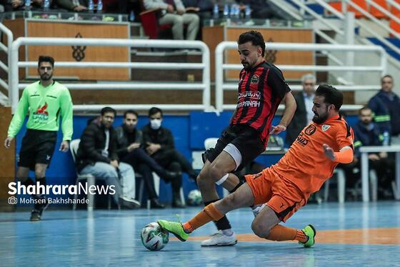 گزارش تصویری | لیگ دسته اول فوتسال | مسابقه بازرگانی دائم‌پناه مشهد و عمران‌بتن اکباتان همدان