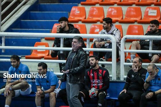 گزارش تصویری | لیگ دسته اول فوتسال | مسابقه بازرگانی دائم‌پناه مشهد و عمران‌بتن اکباتان همدان