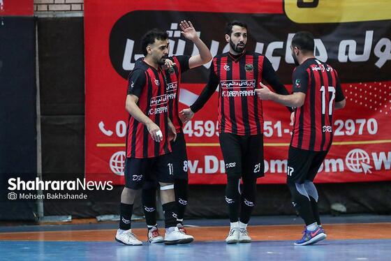 گزارش تصویری | لیگ دسته اول فوتسال | مسابقه بازرگانی دائم‌پناه مشهد و عمران‌بتن اکباتان همدان