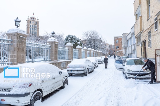 گزارش تصویری | برف در تبریز