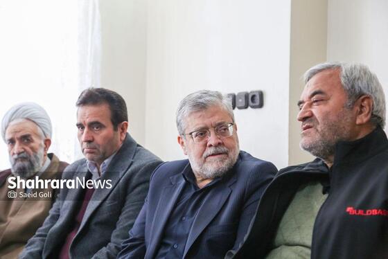 گزارش تصویری | دیدار شهردار مشهد مقدس با خانواده شهید «عیسی علیپور»