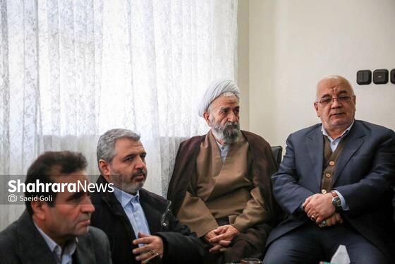 گزارش تصویری | دیدار شهردار مشهد مقدس با خانواده شهید «عیسی علیپور»