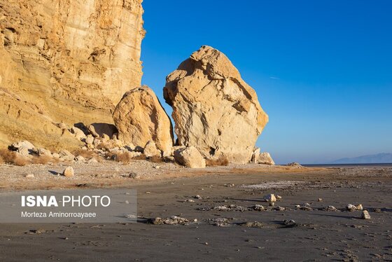 گزارش تصویری | قلعه کاظم داشی؛ اثر تاریخی در سایه خشکی دریاچه ارومیه