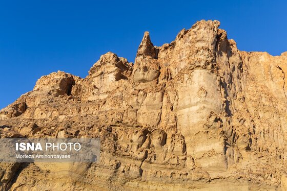 گزارش تصویری | قلعه کاظم داشی؛ اثر تاریخی در سایه خشکی دریاچه ارومیه