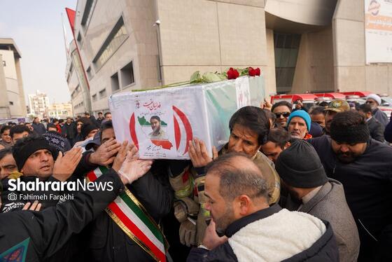 گزارش تصویری | مراسم تشییع پیکر شهید «عیسی علیپور» از شهدای خدمت شهرداری مشهد ۲