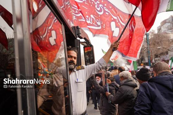 گزارش تصویری | مراسم تشییع پیکر شهید «عیسی علیپور» از شهدای خدمت شهرداری مشهد ۲