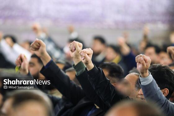 گزارش تصویری | گردهمایی جمعی از مجروحان و آسیب‌دیدگان حوادث اخیر، در حرم امام‌رضا(ع)