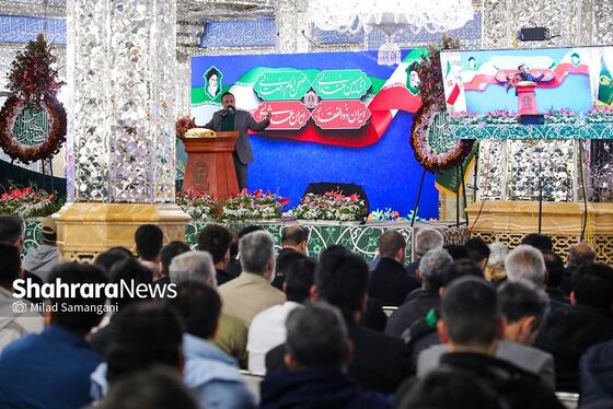 گزارش تصویری | گردهمایی جمعی از مجروحان و آسیب‌دیدگان حوادث اخیر، در حرم امام‌رضا(ع)