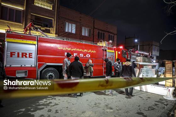 گزارش تصویری | آتش سوزی گسترده در کارگاه تولیدی مبل در بلوار توس مشهد
