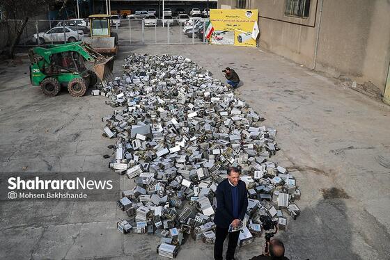 گزارش تصویری | مراسم امحای بیش از ۱۸۰۰ ماینر‌ غیرمجاز کشف‌شده در مشهد