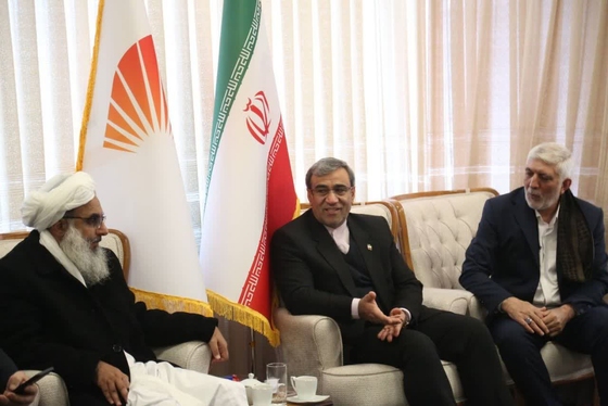 والی هرات با استقبال استاندار خراسان رضوی وارد دوغارون شد