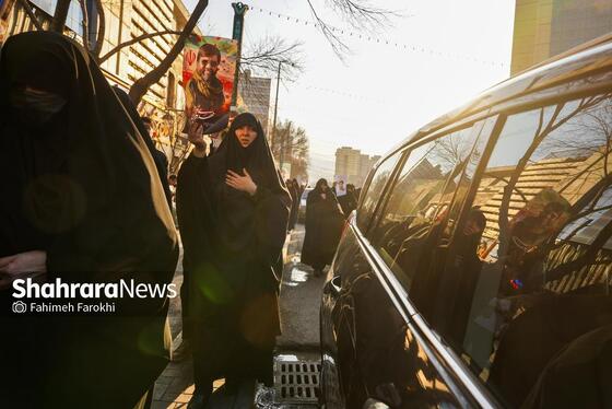 گزارش تصویری | مراسم تشییع پیکر مطهر شهید مدافع امنیت «مهدی ظریف» در مشهد ۳