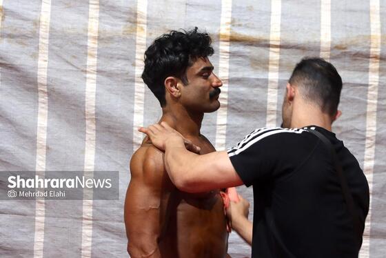 گزارش تصویری | بدنسازان استان خراسان رضوی روی صحنه مسابقه (۱۰ بهمن ۱۴۰۴)