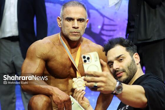 گزارش تصویری | بدنسازان استان خراسان رضوی روی صحنه مسابقه (۱۰ بهمن ۱۴۰۴)