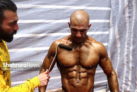 گزارش تصویری | بدنسازان استان خراسان رضوی روی صحنه مسابقه (۱۰ بهمن ۱۴۰۴)