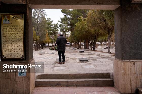 گزارش تصویری | آیین سنتی «چراغ برات» در بهشت رضا (ع) مشهد