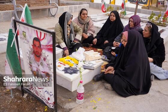 گزارش تصویری | آیین سنتی «چراغ برات» در بهشت رضا (ع) مشهد