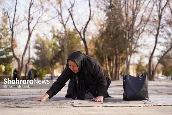 گزارش تصویری | آیین سنتی «چراغ برات» در بهشت رضا (ع) مشهد