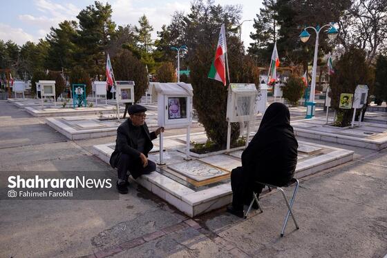 گزارش تصویری | آیین سنتی «چراغ برات» در بهشت رضا (ع) مشهد