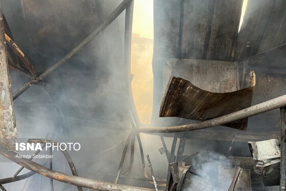گزارش تصویری | آتش‌سوزی بازارچه جنت‌آباد تهران
