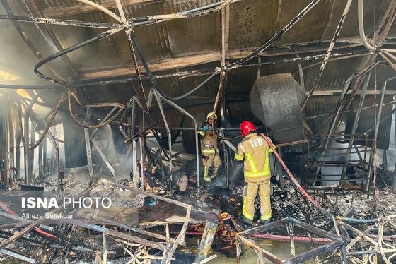 گزارش تصویری | آتش‌سوزی بازارچه جنت‌آباد تهران