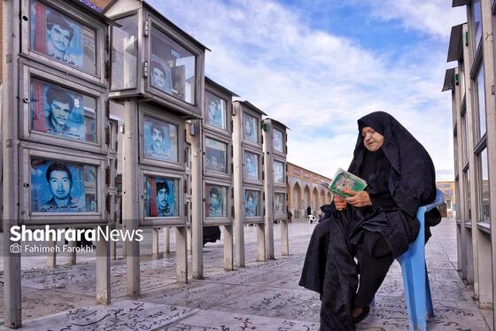 گزارش تصویری | مراسم غبارروبی مزار شهدا به مناسبت دهه مبارک فجر